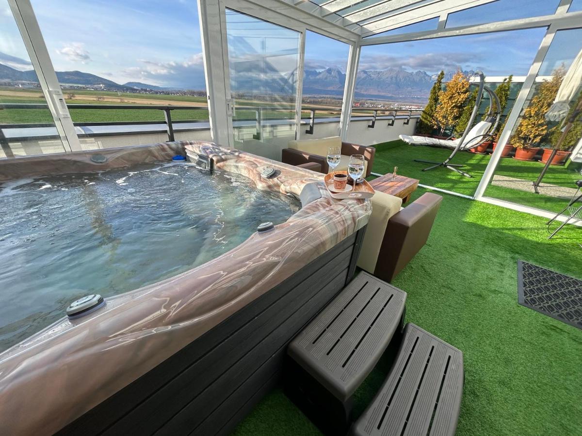 Tatra billetee apartmán s luxusným výhľadom na VysokéTatry a súkromným wellness Poprad Exterior foto